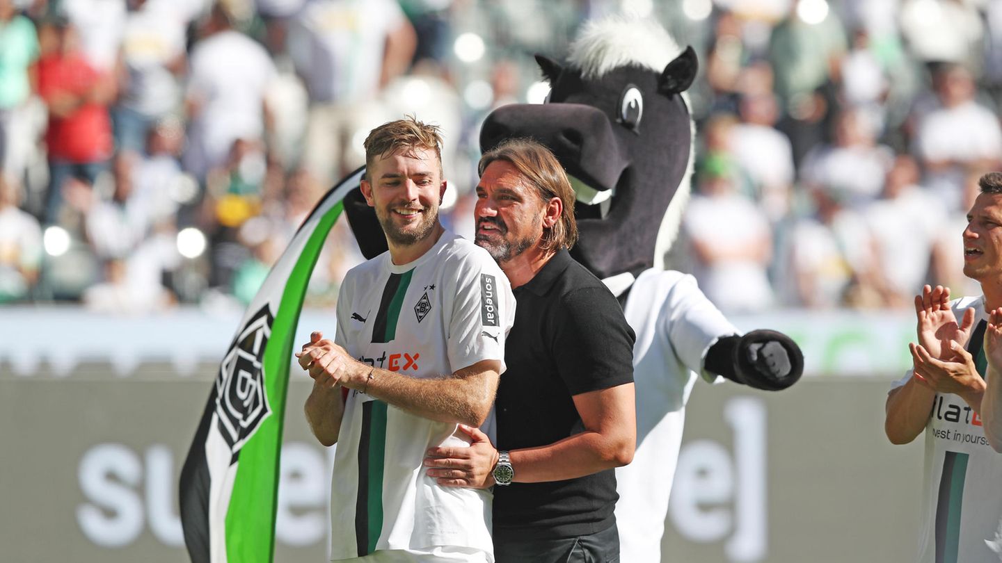 Schöner Einstand, schlimmer Einstand Gladbachs Christoph Kramer und der neue Coach Daniel Farke nach Abpfiff