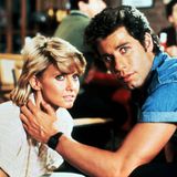 Nach dem weltweiten Erfolg von "Grease" standen Newton-John und Travolta 1983 erneut gemeinsam vor der Kamera. Auch "Zwei vom gleichen Schlag" war ein Hit. 
