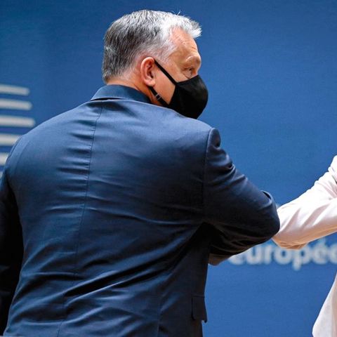 Orbán und von der Leyen auf einer EU-Konferenz