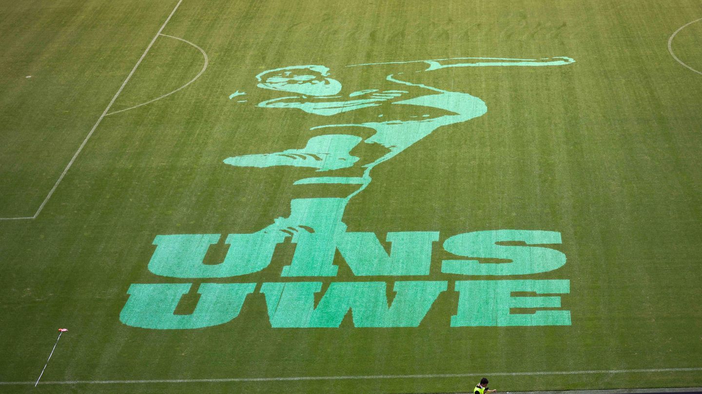 Uwe Seeler: One last bye for us Uwe – funeral service in Hamburg (photos)