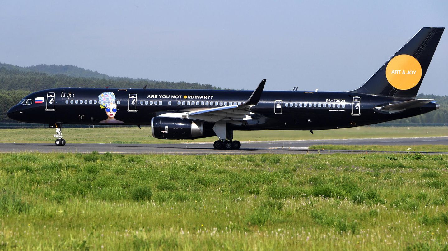 Azur Air