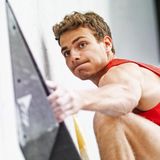 Klettern  Drei Disziplinen sind hier vom 11. bis zu 18. August am Start: Bouldern (Klettern ohne Seil und Pause), Lead (mit Seil) und Speed (der Sprint-Wettbewerb). Die Kletterwände dafür stehen am Königsplatz, einer der großen Favoriten auf Gold im Bouldern ist der Deutsche Yannick Flohé.