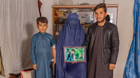 Sulaimans Familie in ihrem Zuhause bei Kabul