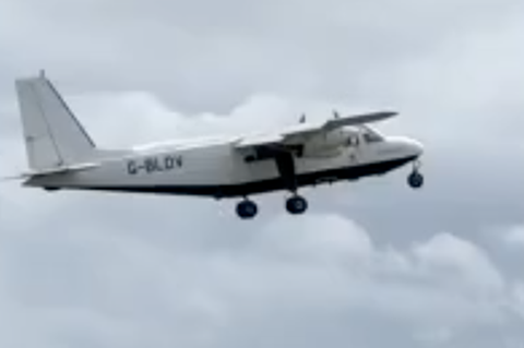 Erleben Sie den kürzesten Passagierflug der Welt in Echtzeit