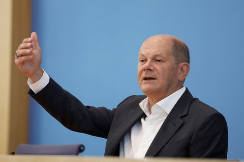 Bundeskanzler Olaf Scholz (SPD) in der Sommer-Pressekonferenz