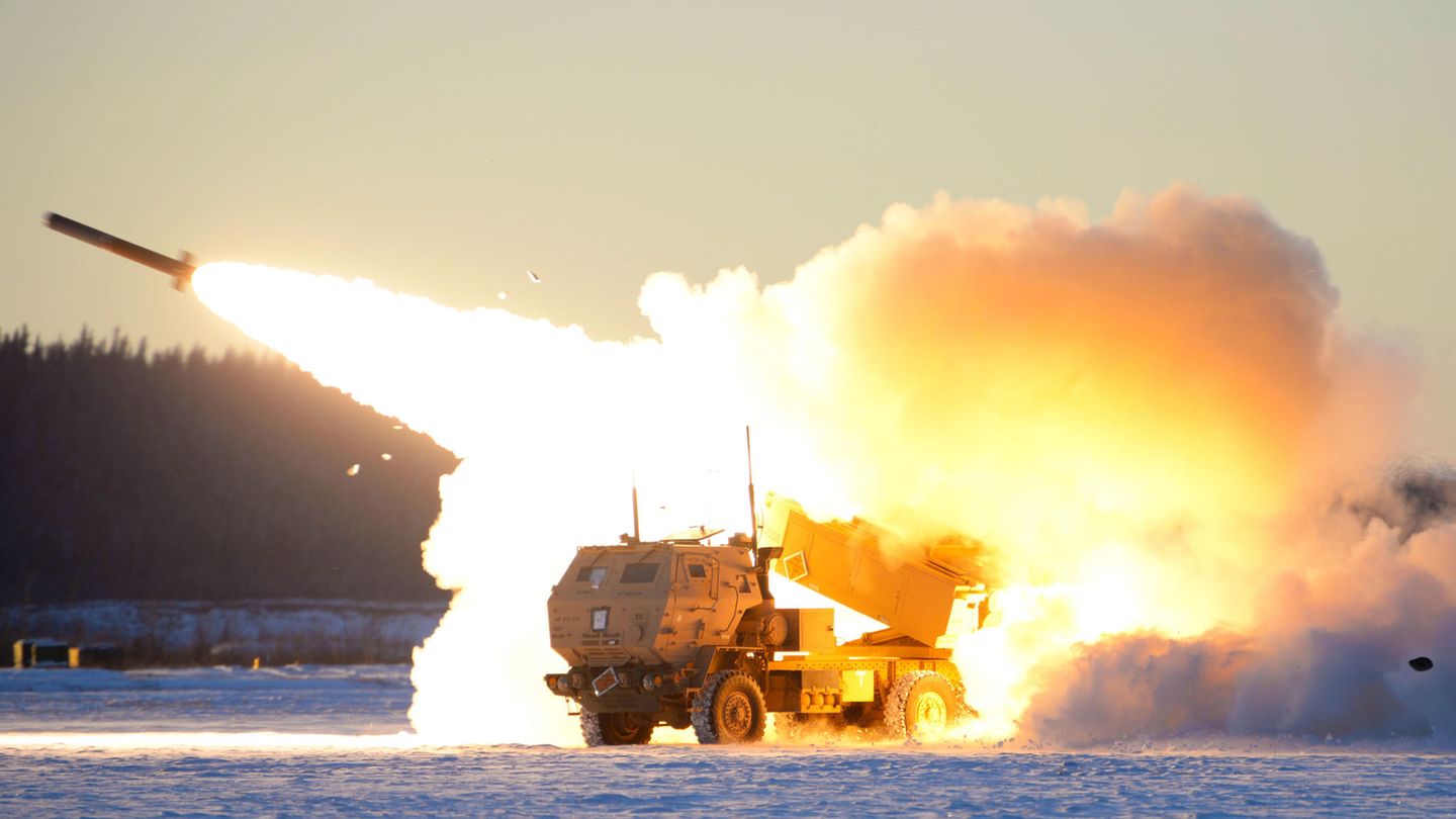Die HIMARS-Werfer sind erst der Anfang, die USA werden Kiew mit weiteren Fernwaffen ausrüsten.