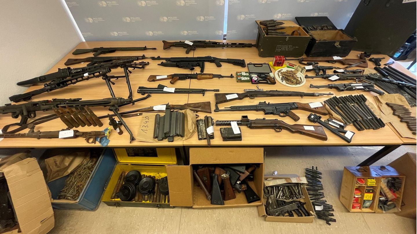 In Attendorn sichergestelltes Waffenarsenal