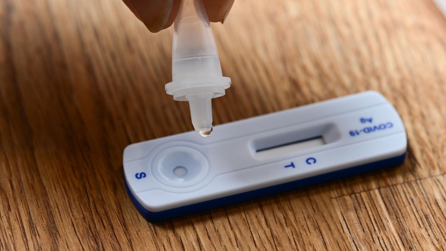 Wie Lange Ist Man Mit Covid Ansteckend www.stern.de