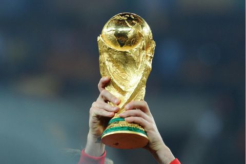 Jetzt findet das Eröffnungsspiel tatsächlich als erste Partie der WM in statt