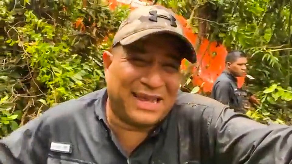 Helikopterabsturz in Dschungel: Politiker sendet Video-Hilferuf