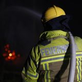 Die Löscharbeiten gingen auch über Nacht weiter