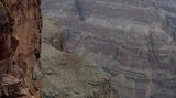 Über dem Gran Canyon steht diese Aussichtsplattform in den USA. Das Glas stammt übrigens von einem deutschen Hersteller.