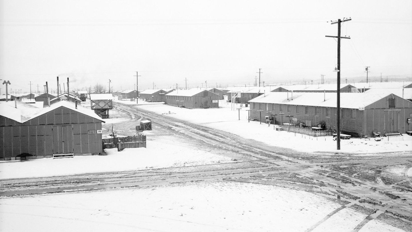 Manzanar Relocation Center