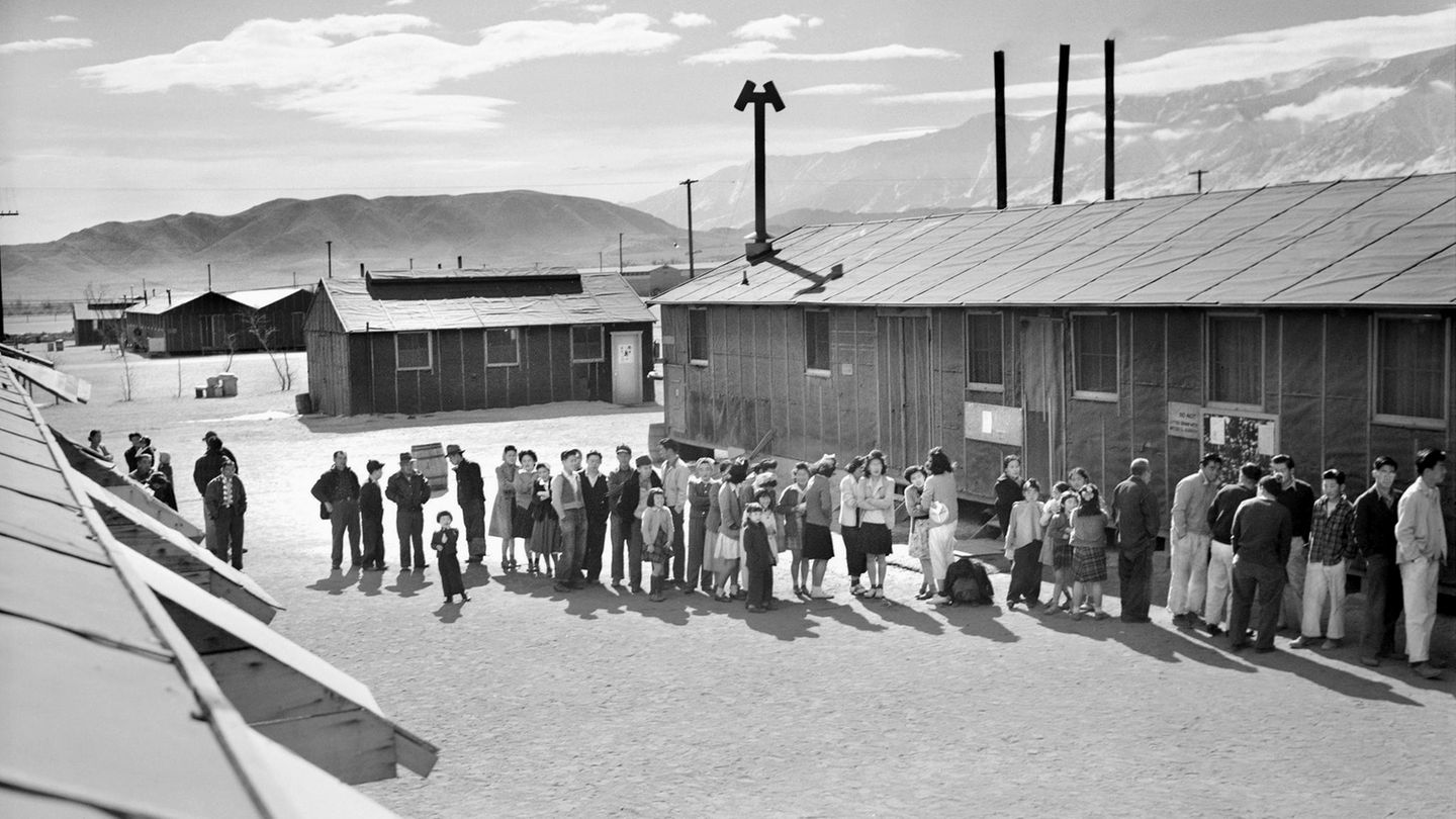 Manzanar Relocation Center