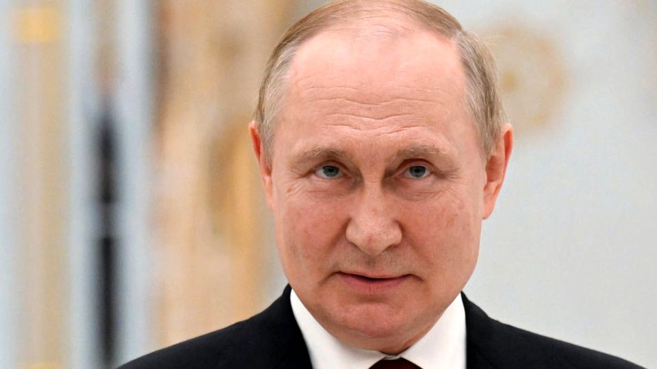 Retourkutsche für die Sanktionen der EU: Russlands Präsident Wladimir Putin Retourkutsche für die Sanktionen der EU: Russlands Präsident Wladimir Putin