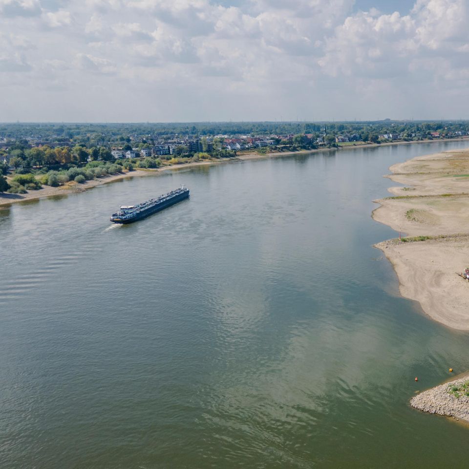 Die Binnenschifffahrt auf dem Rhein ist aufgrund der Dürre eingeschränkt