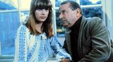 In den 1970er Jahren begann Wolfgang Petersen seine Karriere beim Fernsehen. Für den NDR drehte er insgesamt sechs "Tatorte", darunter die legendäre Folge "Reifezeugnis" mit Nastassja Kinski. Nicht ganz so bekannt, dafür aber mindestens genauso gut war der "Tatort: Jagdrevier" von 1973. Darin spielte Jürgen Prochnow in seiner ersten großen Fernsehrolle den entlaufenen Häftling Dieter "Ditsche" Brodschella. Petersen inszenierte den Fall wie einen Western - und deutete damit schon frühzeitig seine Hollywood-Kompatibilität an.