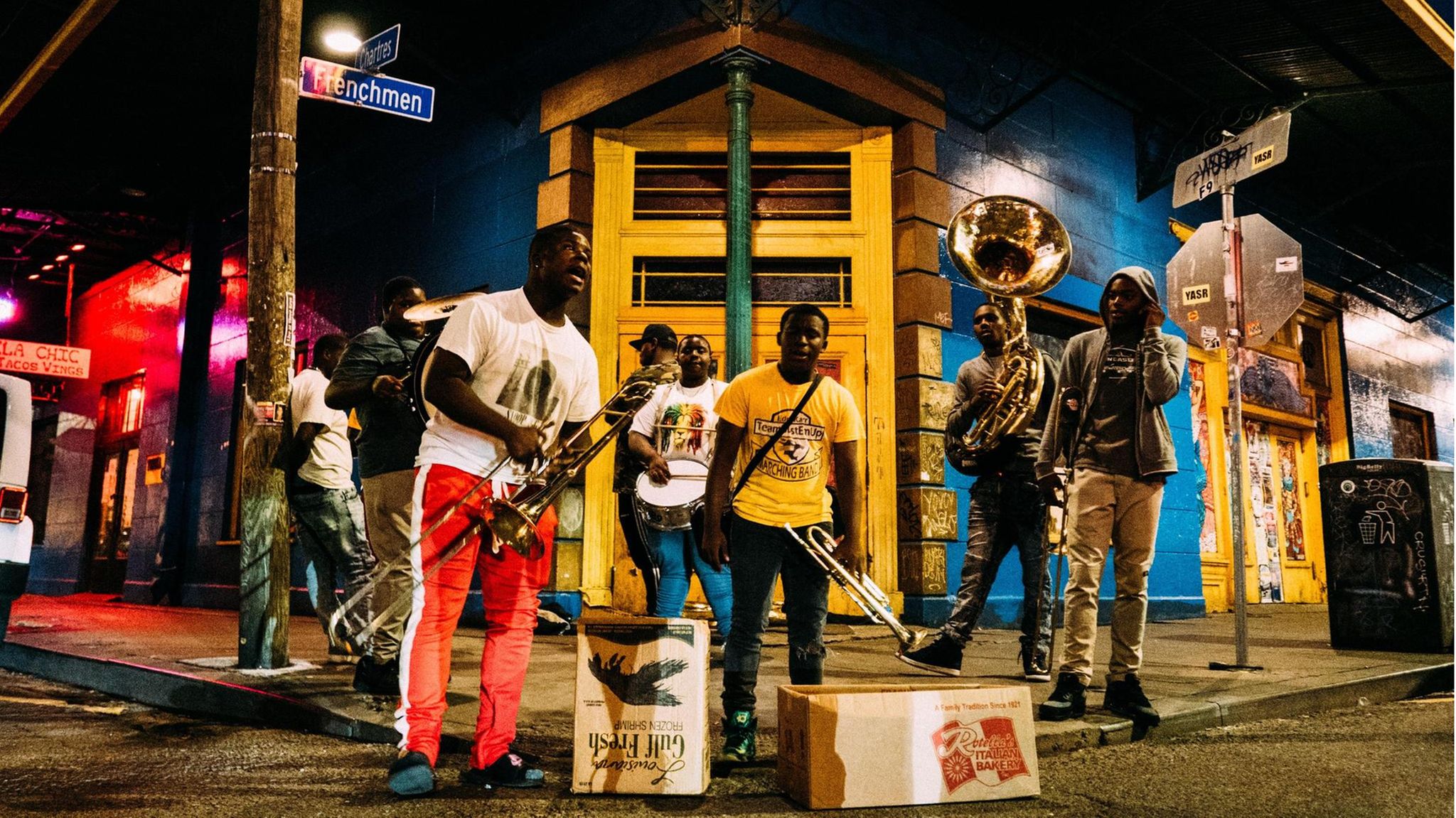 Eine Stadt wie ein Festival: Gefühlt spielt in New Orleans an jeder Ecke eine Band, gerade hier in der Frenchmen Street