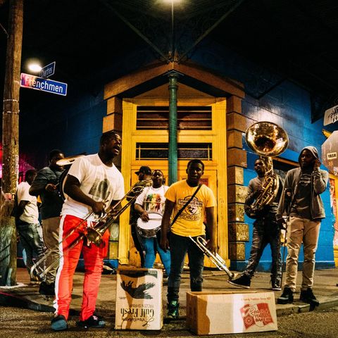 Eine Stadt wie ein Festival: Gefühlt spielt in New Orleans an jeder Ecke eine Band, gerade hier in der Frenchmen Street