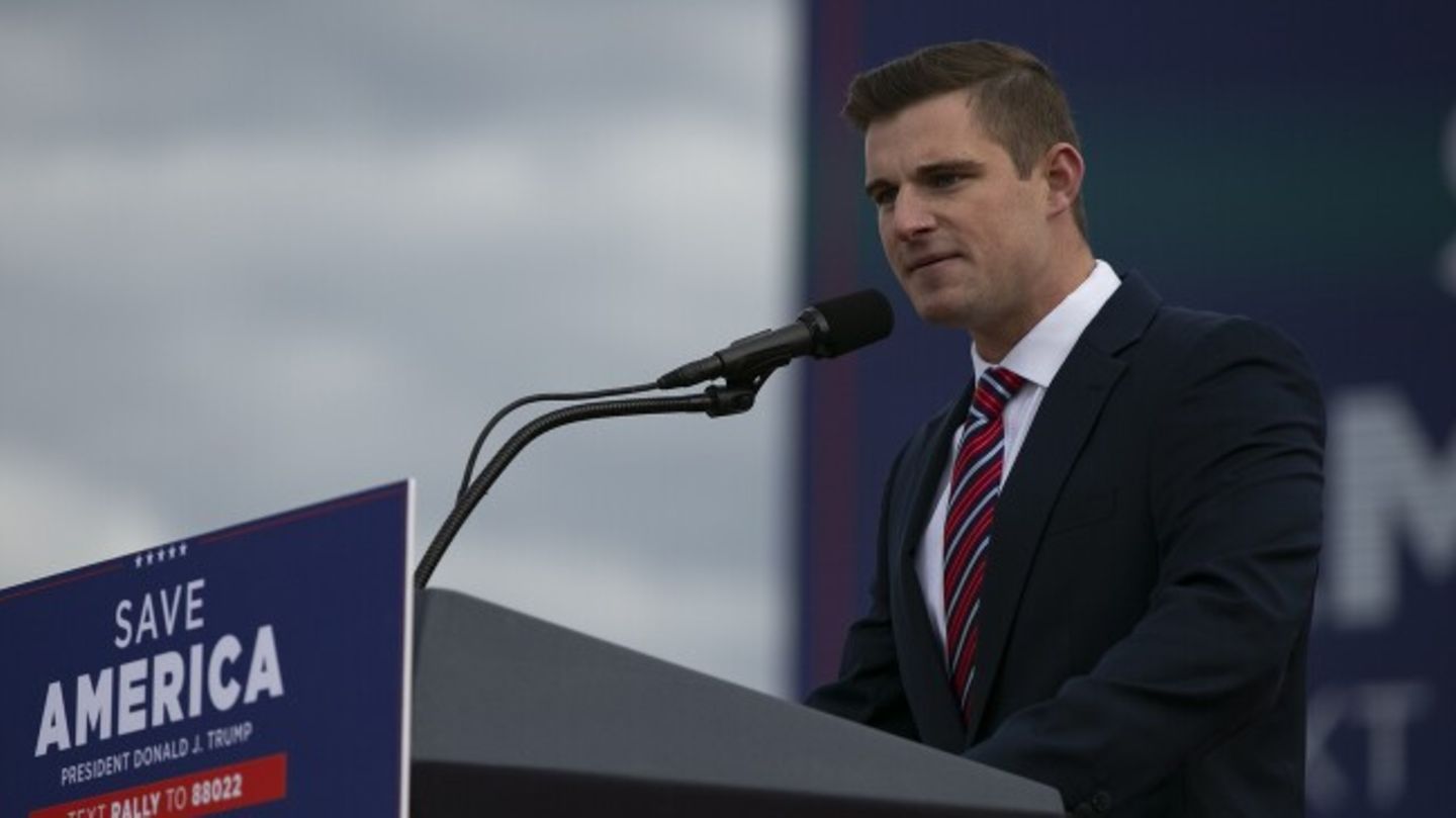 Bo Hines