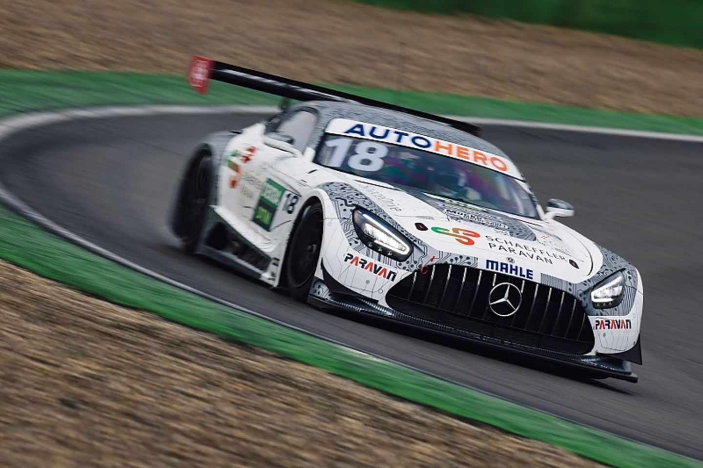 Schaeffler-Paravans Steer-by-Wire-Lenkung wird bereits in der DTM 
eingesetzt