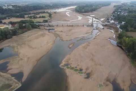 Video: Die Loire trocknet aus