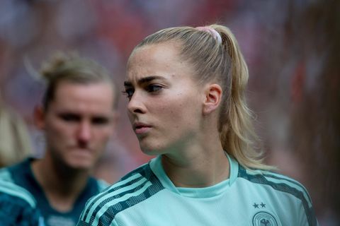 Laura Freigang bei der EM. Gleiche Gehälter und Prämien sieht sie nicht als realistisch an.