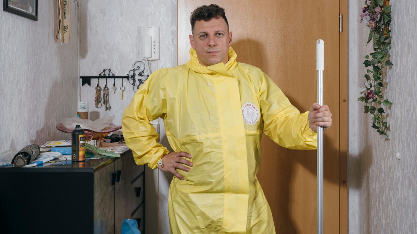 Thomas Kundt arbeitet seit neun Jahren als Tatortreiniger. Auch wenn er bereits vieles gesehen und gereinigt hat, jeder Tatort bringt neue Herausforderungen und Überraschungen mit sich