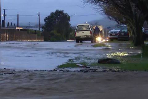 Video: Neuseeland: Menschen bangen weiter um ihre Häuser