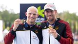 GOLD: Sebastian Brendel und Tim Hecker im Zweier-Canadier über 1000 Meter. Am Freitag hatte Brendel mit seinem Berliner Partner Tim Hecker (l.) bereits den EM-Titel über die olympische 1000-Meter-Distanz eingefahren.