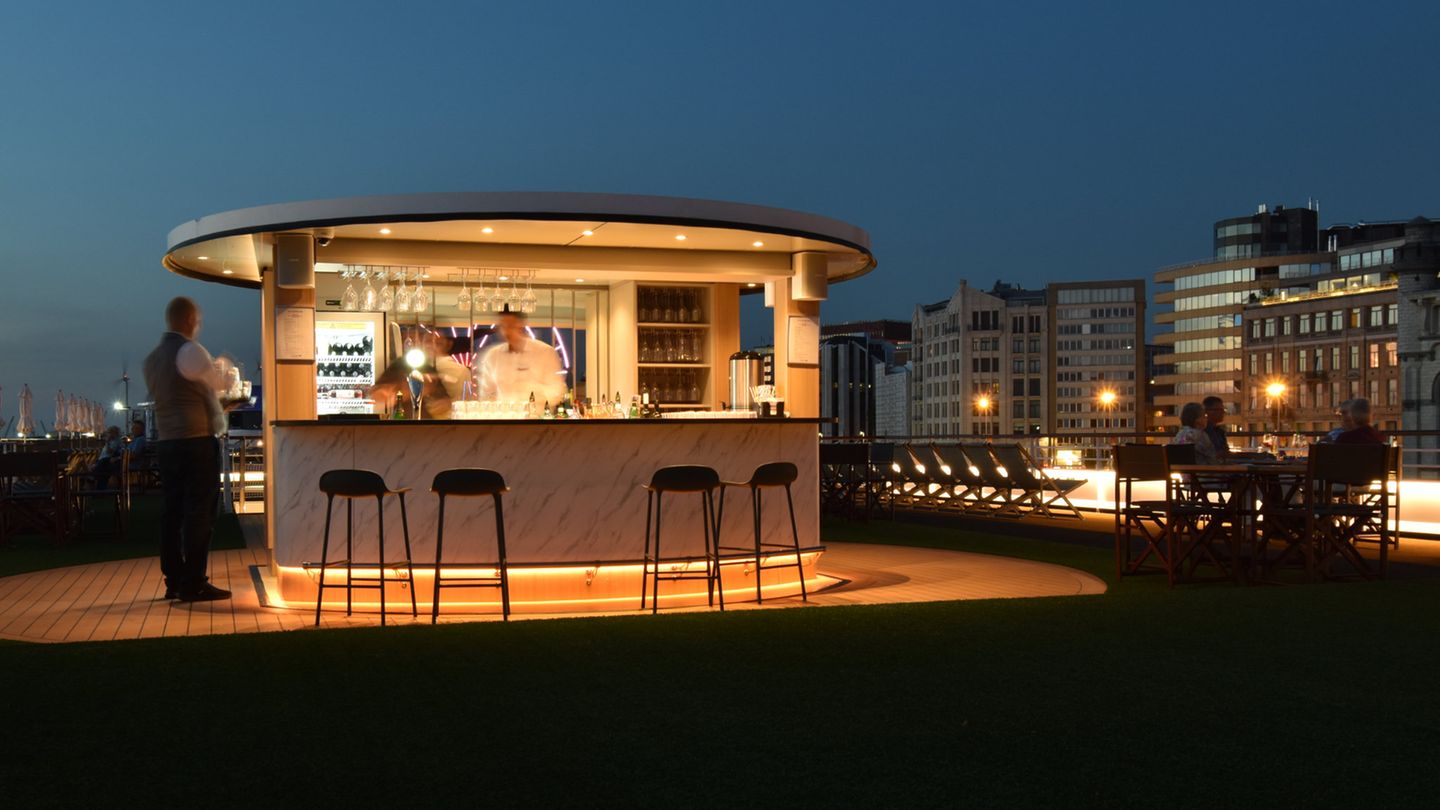 Up & Down Bar der Arosa Sena