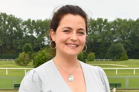 Ronja Forcher spielt in der ZDF-Serie "Der Bergdoktor" an der Seite von Hans Sigl