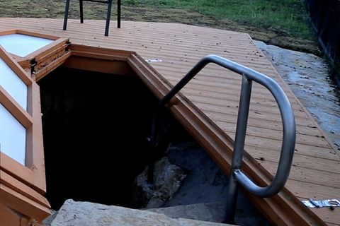 Begehrte Immobilie: Haus in den USA mit geheimer Grotte im Garten steht zum Verkauf