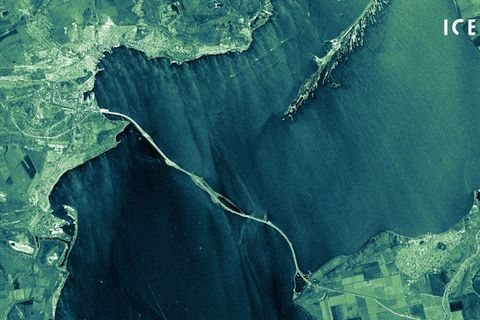Iceye Satellitenbild der Krimbrücke