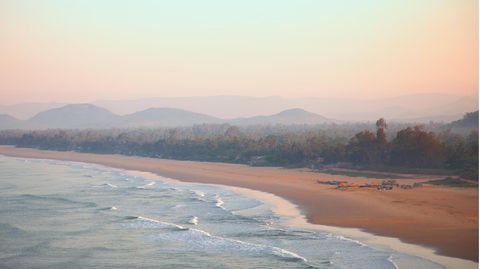 Strand der Götter: Bislang ist Gokarna an der indischen Westküste von Bausünden verschont geblieben