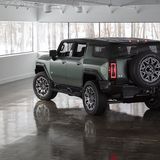 GMC Hummer SUV 2023