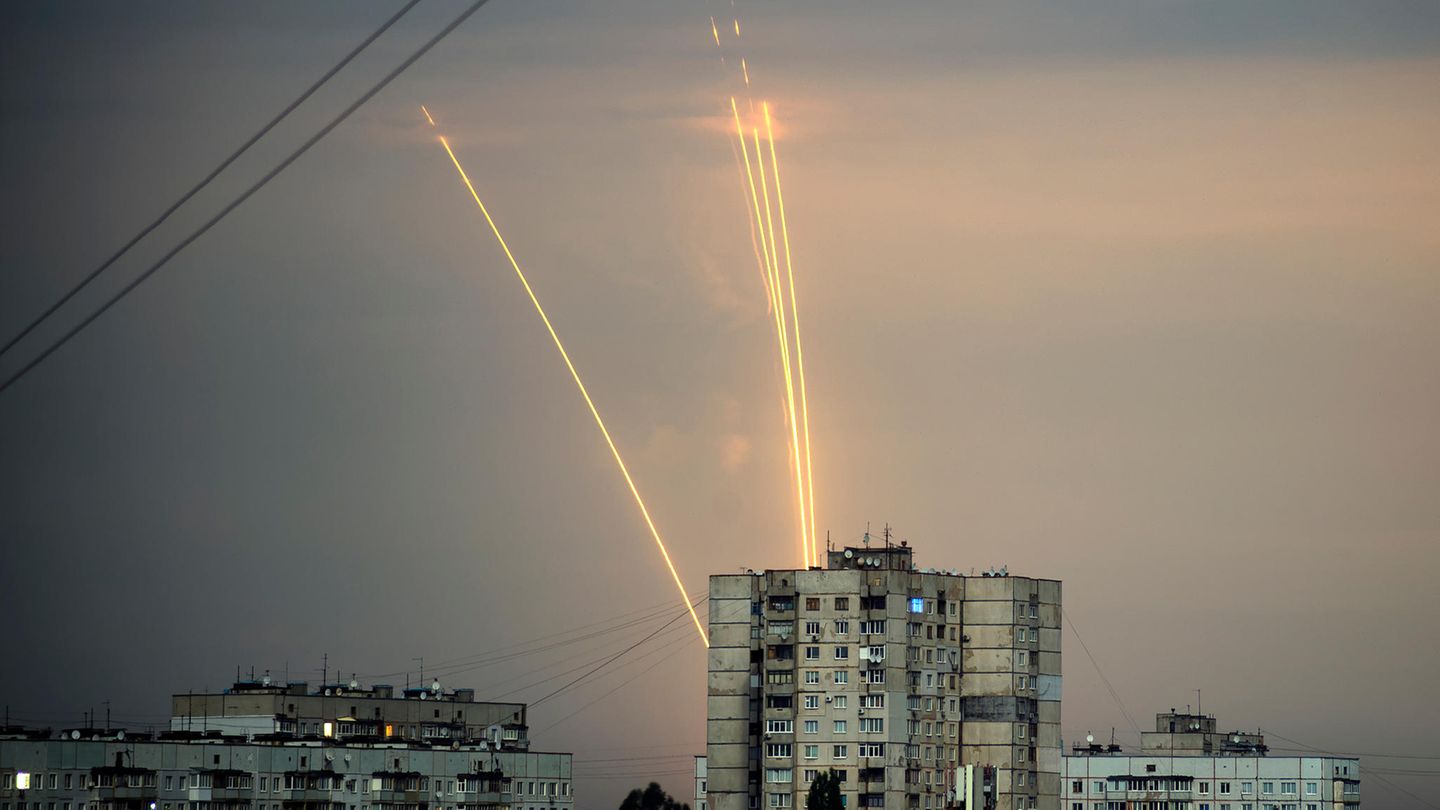 "Die Besten Soldaten...": Militärexperte Nach Ukraine Frontbesuch Enthüllt Das Erschreckende Ergebnis! - j4r2oyf