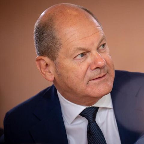 Berlin: Bundeskanzler Olaf Scholz (SPD)
