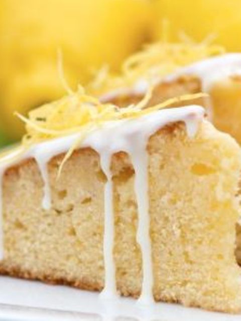 Im Handumdrehen fertig: Saftiger Zitronen-Joghurtkuchen