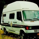 Ein Wohnmobil von Mercedes, Typ Westfalia