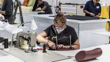 Bei den Singer-Kreationen ist viel Handarbeit nötig