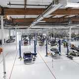 Singer Vehicle Design hat unlängst eine Manufaktur in Torrance eröffnet