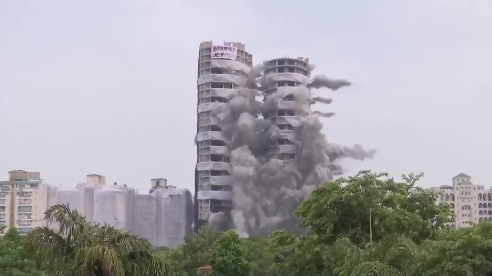 Video: Indische Twin Towers gesprengt