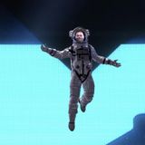 Auch Johnny Depp tauchte kurz bei den VMAs auf. Allerdings so kurz, dass nur wenige Bilder von seinem Auftritt existieren. Auf seiner Instagram-Seite gibt es allerdings ein kurzes Video. Depp trat als Maskottchen der Show auf, verkleidet als der Mondmensch, wie "Deadline" und der "Hollywood Reporter" berichten. Es war der erste Auftritt des Schauspielers seit dem Verleumdungsprozess mit seiner Ex-Frau Amber Heard. Depp tauchte digital auf und schien über der Arena des Prudential Centers zu schweben. Er sagte dabei: "Und wisst ihr was? Ich brauchte die Arbeit."