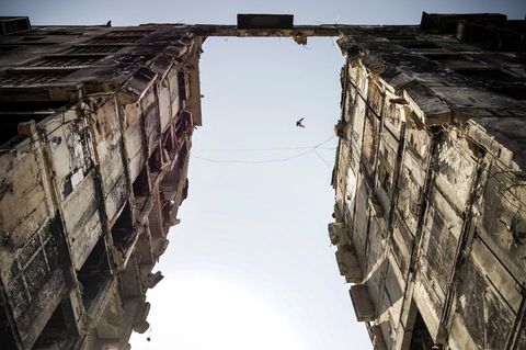 Zerstörte Gebäude in Mariupol
