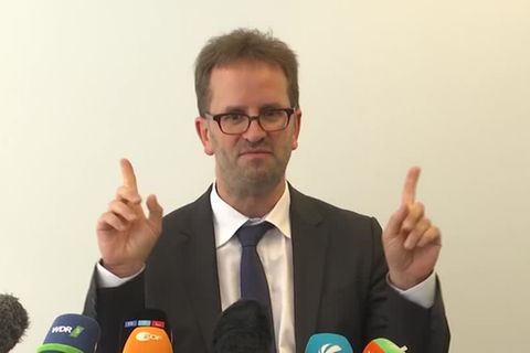 Video: Bundesnetzagentur zeigt sich zufrieden mit Befüllung des Gasspeicher in Deutschland
