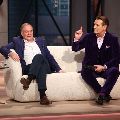 Löwen-Fusion: Die Investoren Georg Kofler (links) und Ralf Dümmel machen fortan gemeinsame Sache, das Sofa soll aber schnell wieder aus der Show verschwinden