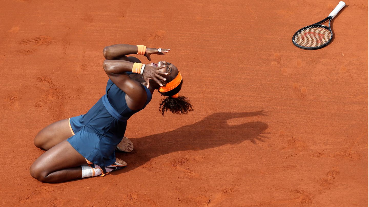 Der Sandplatz gehört nicht zu ihren Stärken. In Paris gewinnt sie nur drei Mal. Hier jubelt sie nach ihrem Sieg über die Russin Sharapova im Jahr 2013
