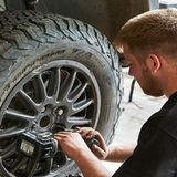 Land Rover Bowler Defender