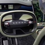 Skoda Vision 7S 2022